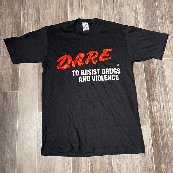 Vintage DARE Drug  Program T Shirt Single Stitch Black - Picture 2 of 5